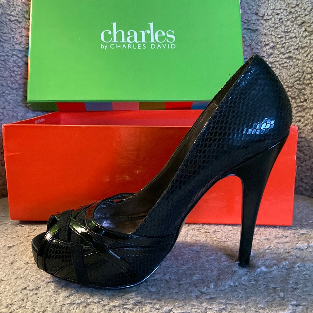 Black Snake skin heel